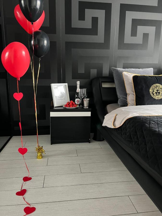 Apartament Lema Versace Cracovia Esterno foto