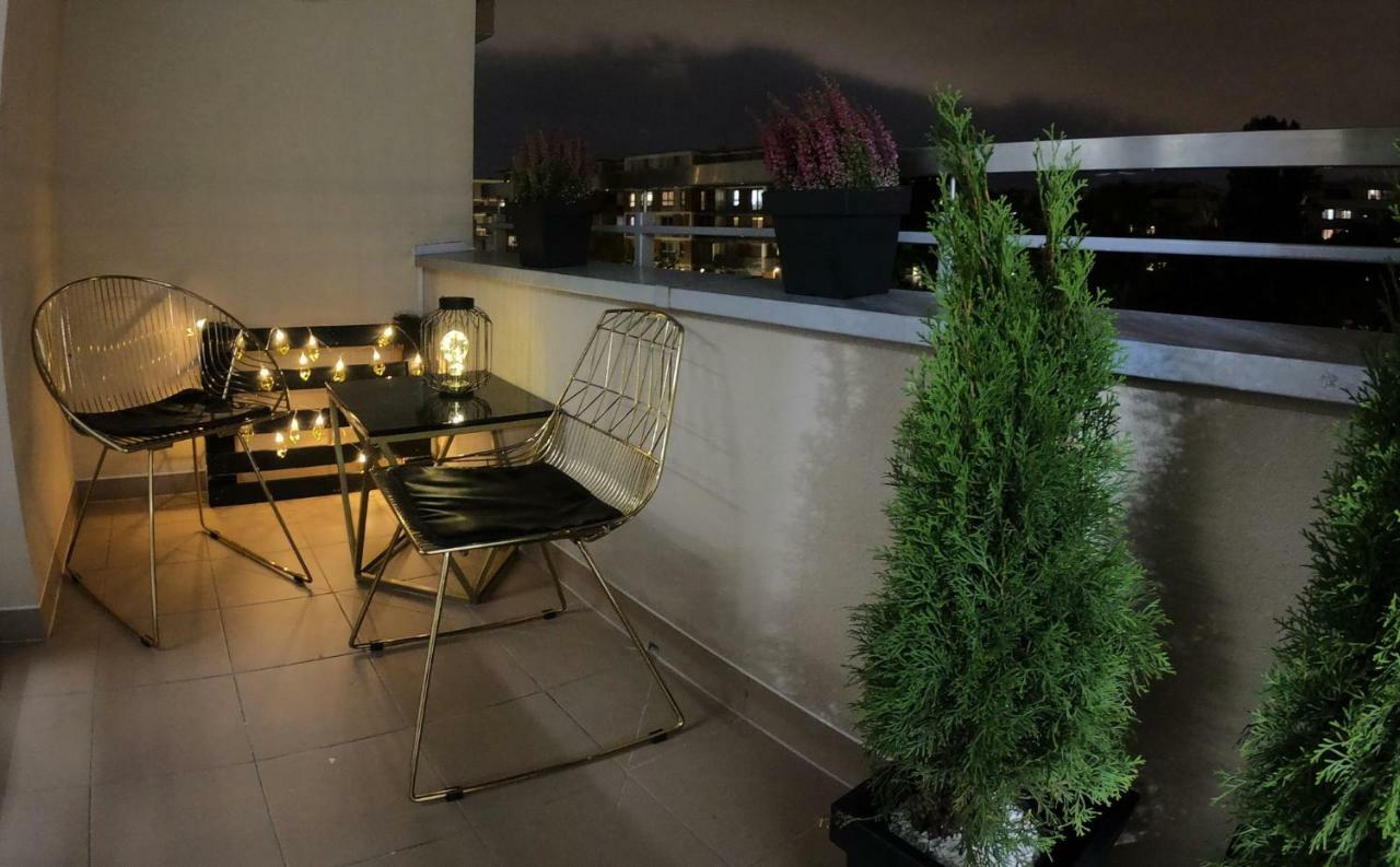 Apartament Lema Versace Cracovia Esterno foto